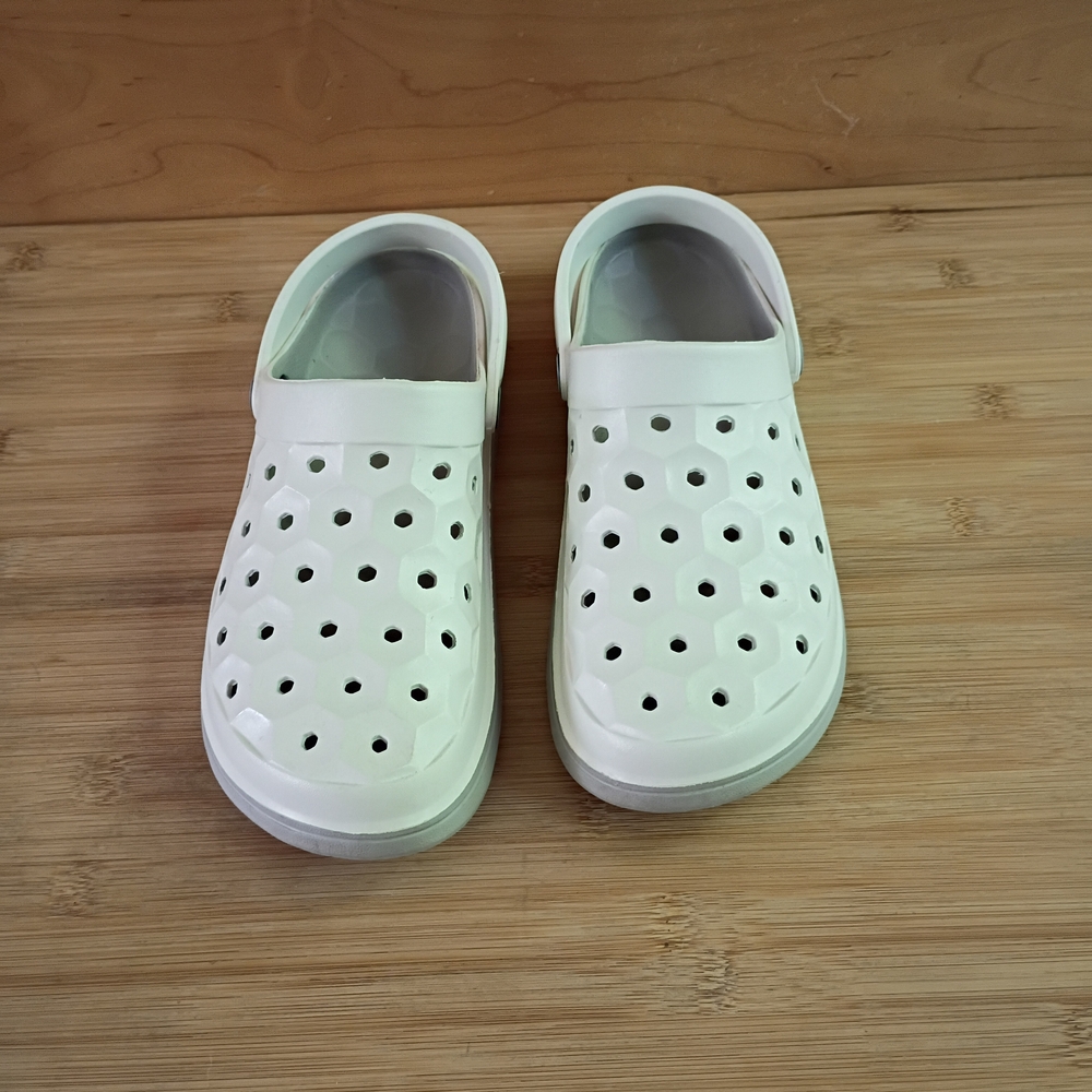 Joybees White Slip On Water Comfort Clog Shoes Unisex Womens 7 - Picture 2 of 7